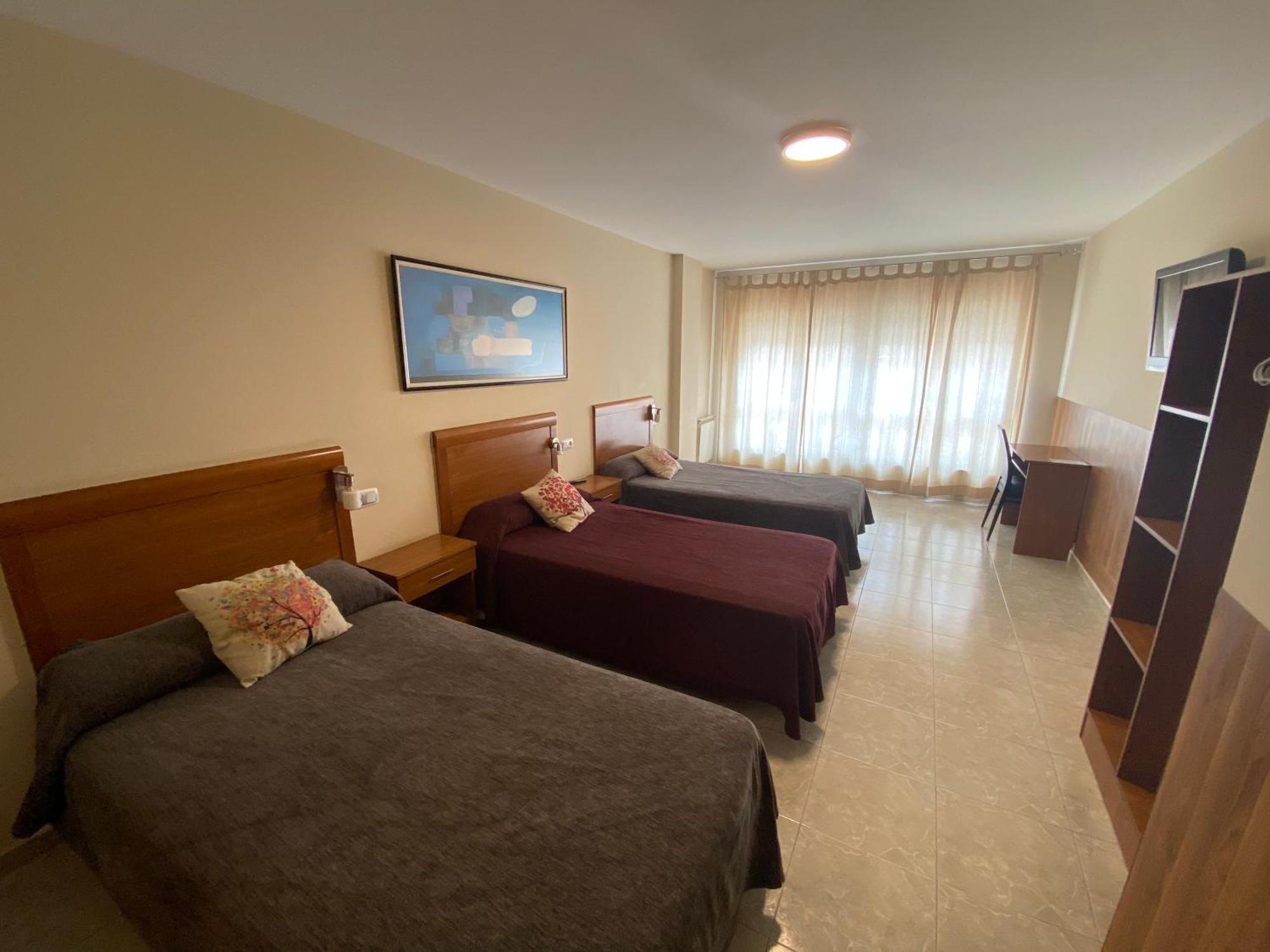 Dpcristal Ξενοδοχείο Sarria Εξωτερικό φωτογραφία